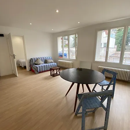 Renew Spacious & Quiet Париж